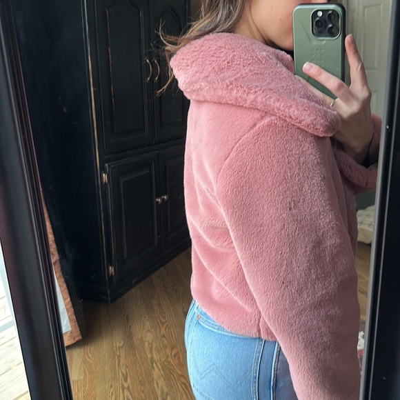 Simplee Jacket - Picture 4 of 10